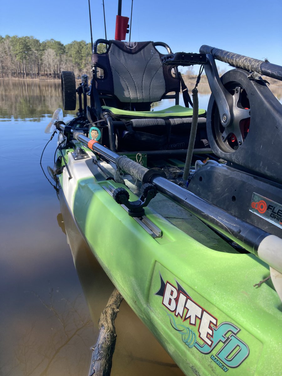 miacalva's tweet image. My #JacksonKayak #BiteFD on the lake yesterday. Tomorrow, to the river! I love this boat: it’s comfortable &amp;amp; it travels well on any water. And the #MachIV drive unit is a reliable, quiet workhorse.

It’s springtime. Go get it!

#kayakfishing #jacksonkayakfishingteam #FlexDrive