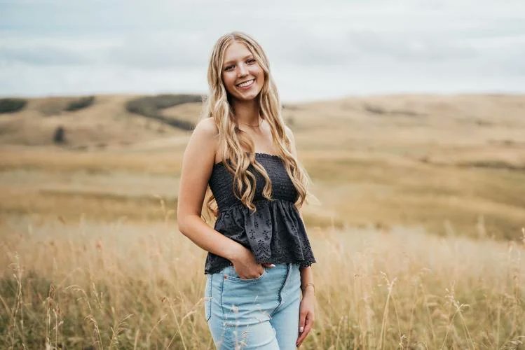 Congrats to Breynn Lee, Century High School senior, for being named #MDUResources #TeenOfTheWeek! With 170+ volunteer hours, a 4.0 GPA, and a bright future in physical therapy, she's a true role model. bit.ly/43Jm4GC #Volunteer #Inspiration