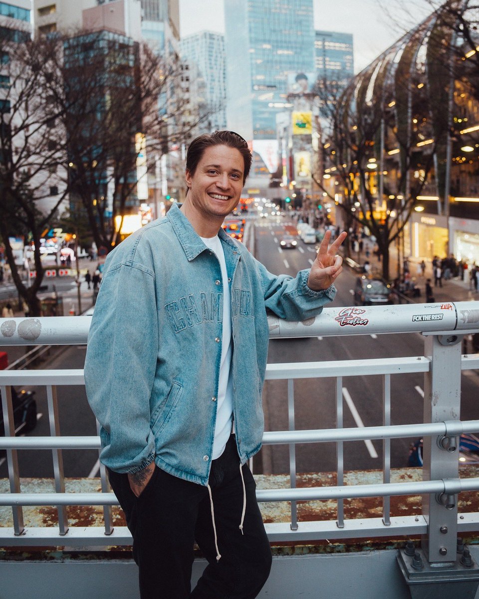 KygoMusic's tweet photo. Tokyo 🎌 https://t.co/z2n60up18j