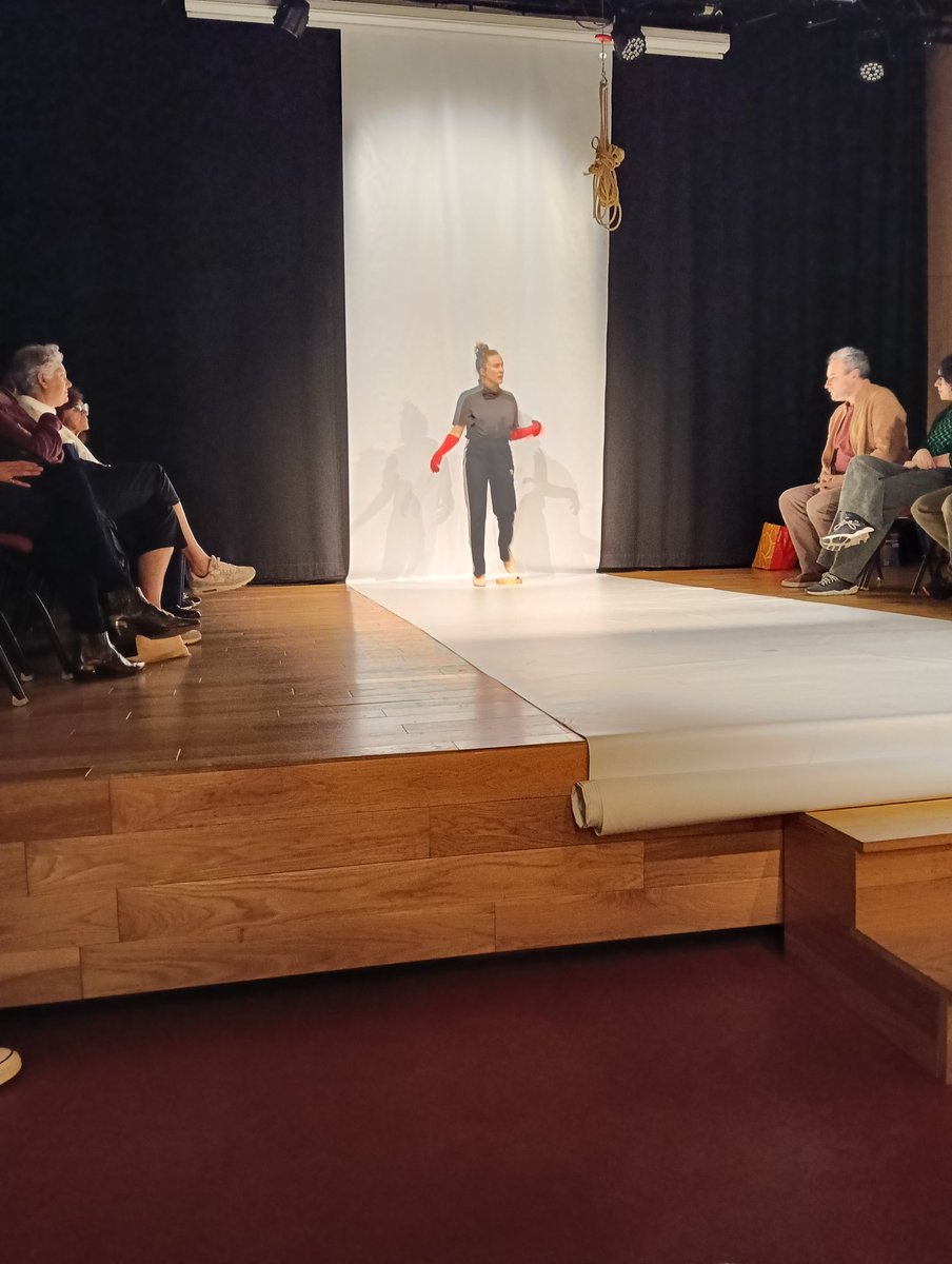 Avui Sra. Macbeth en el marc de <a href="/sifactoria/">Factoria SI</a> #ensagradaelteatre🎭 
@ferranmadico @boix_angela  <a href="/pablo/">Pablo A. David</a>.ley