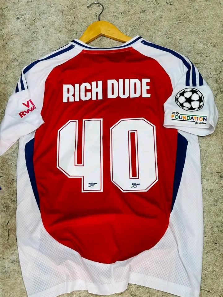 Children Jerseys available 
Female kits available
Club Jerseys..14,000 naira
Country Jerseys...15,000 naira
Retro kits ...23,000 naira
Customization....3,500 naira
Children Jerseys..13,000 Naira (top and shorts)
📍Location:  Lagos Island
Whatsapp : 08189317597 ,Call : 09055300908