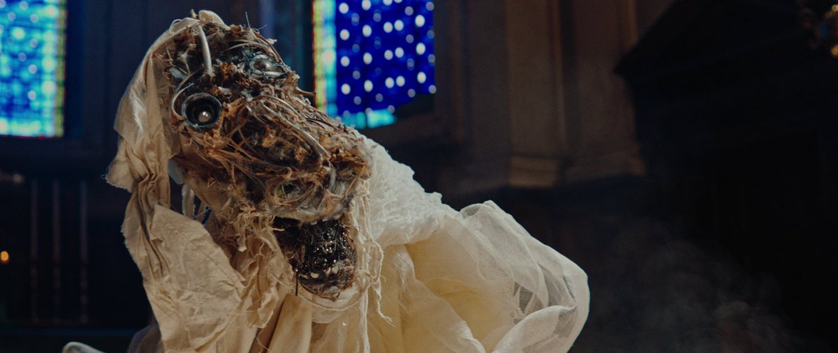 The video for 'Lychgate' is now online.
If it amuses you, please like, subscribe, share.
youtube.com/watch?v=-5xDPt…