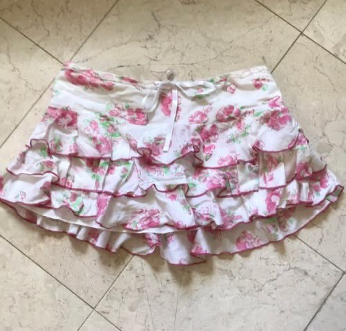 strawberry cake dolly ˚ʚ♡ɞ˚ tweet media