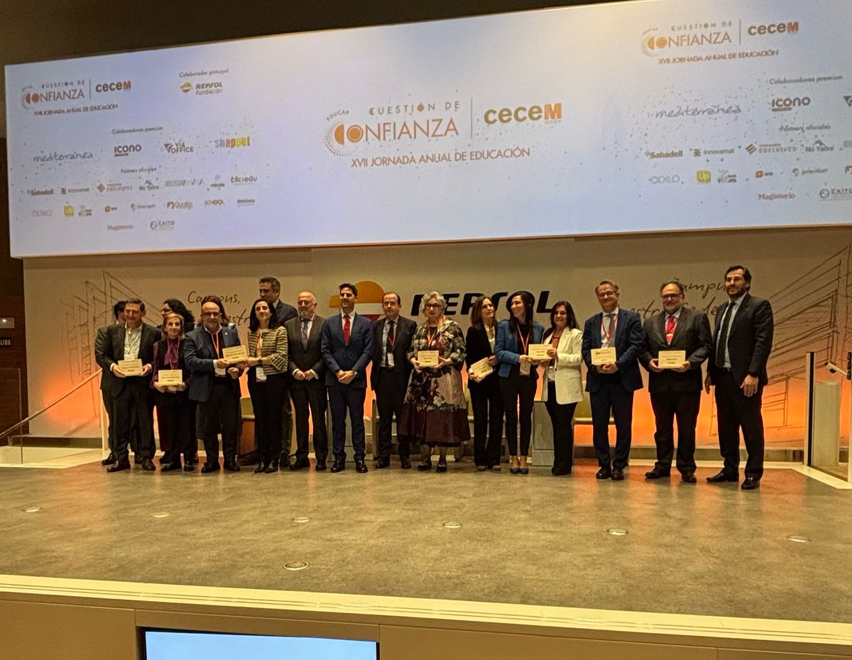 Cuadernos Pedagogía tweet media