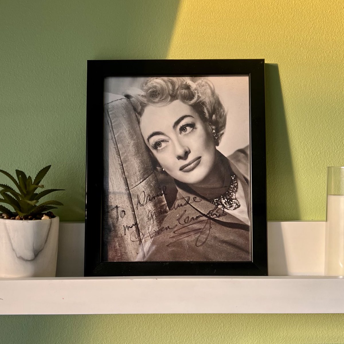 Afternoons with Joan 😉
#JoanCrawford