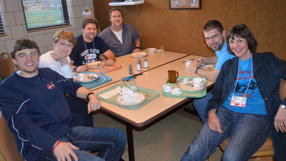 As we approach <a href="/campusminsvhs/">SV Campus Ministry</a>'s Kairos 100 Retreat &amp; Celebration, we honor (some of) the dedicated faculty &amp; staff who made the first 99 retreats possible. #tbt

Thank you for guiding students on this transformative journey! ✝️ bit.ly/4ipfxFs