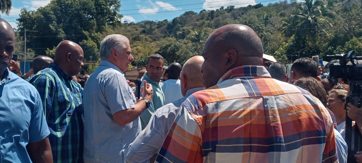 🇨🇺 Encabeza el Primer Secretario del Comité Central del Partido Comunista de Cuba y Presidente de la República, <a href="/DiazCanelB/">Miguel Díaz-Canel Bermúdez</a> este miércoles visita el municipio matancero de Martí como parte de su agenda de trabajo por los municipios del país.

#Matanzas #GobMtz #Cuba🇨🇺