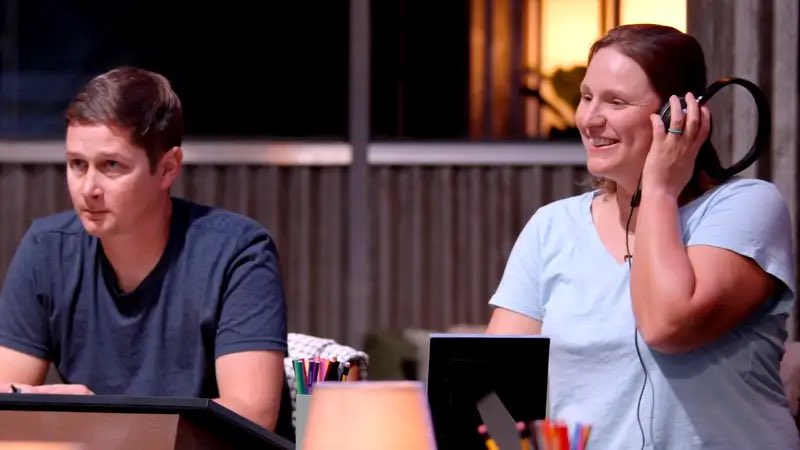 heyitsmefromtv's tweet image. has anyone been watching Extracted?? i hate these two mfs soooo much omg #extracted