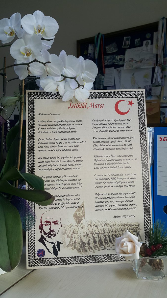 Allah bu millete bir daha İstiklal Marşı yazdırmasın Mehmet Akif Ersoy