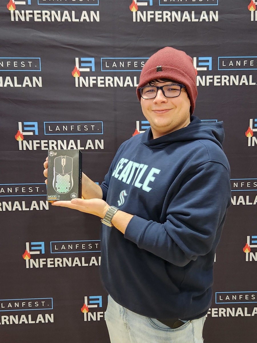 LANFESTgames's tweet photo. InfernaLAN Cyberpunk 2025 brought 140+ gamers together for a weekend of tournaments, prizes, and community. Even after selling out, more seats were added. Read more at https://t.co/i5zQjg0TYx #InfernaLAN #LANFest https://t.co/4lmVClvrV9