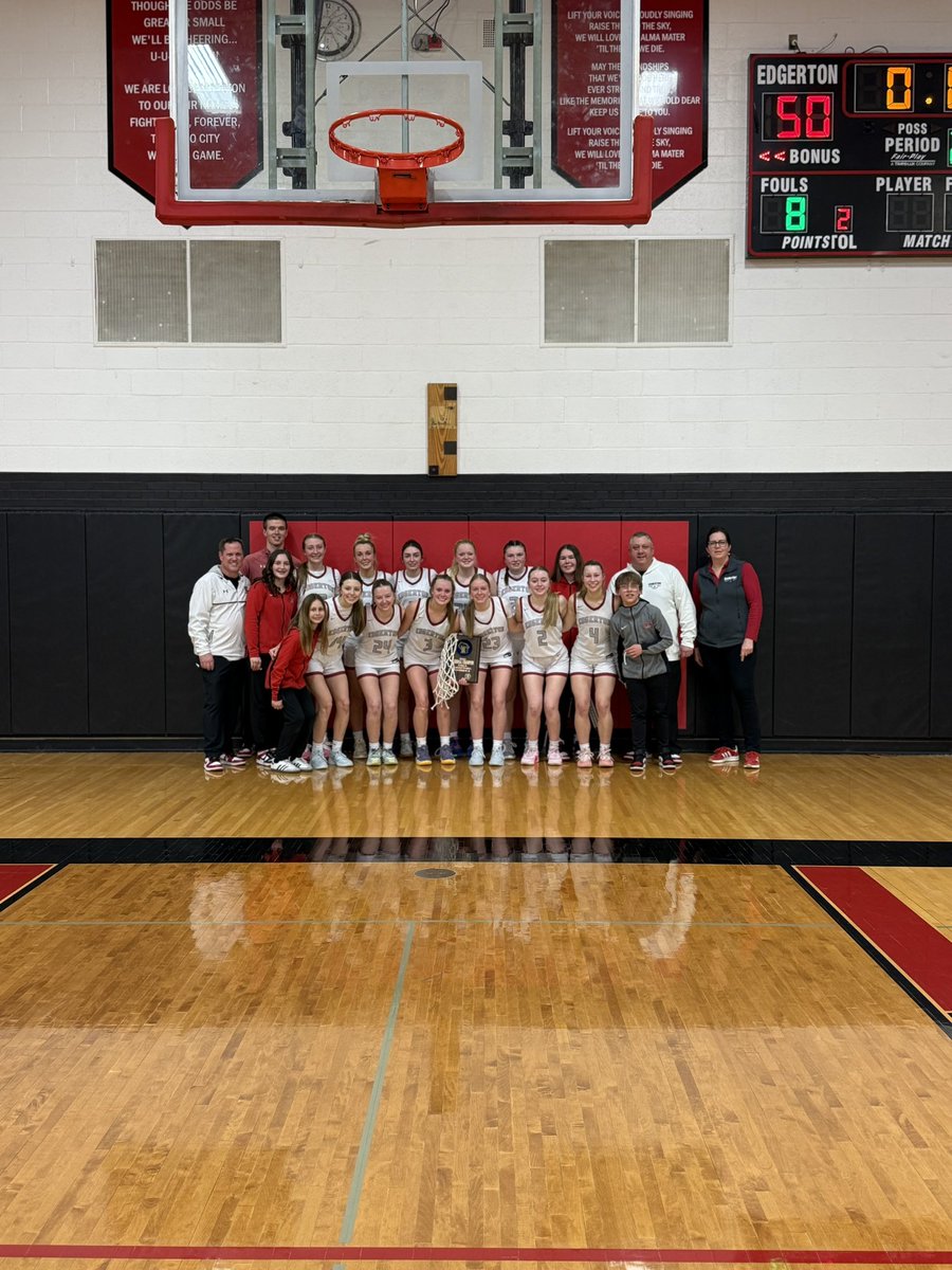Congrats to <a href="/edgertongirlsbb/">Edgerton Girls Basketball</a> assistant coaches <a href="/jakefox_21/">Jake Fox</a> and <a href="/tjkahl/">Tim Kahl</a> for earning RVC co-assistant coaches of the year. Tireless workers that do so much for our program. Appreciate both of you!