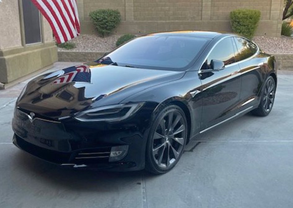 thenssm's tweet photo. Proud Tesla owner! #Tesla #Elon_Musk #americanmade #tesla #Trump https://t.co/e9d42gCZyu