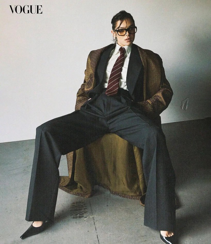 archiveshailees's tweet image. BOYFRIEND HAILEE STEINFELD !!