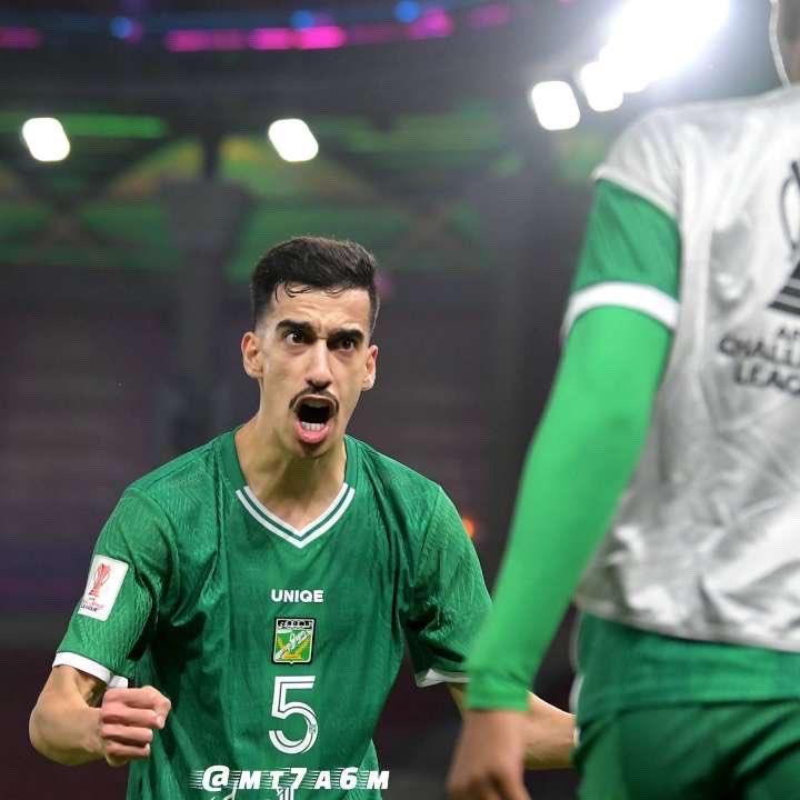 اللهم لك الحمد 💚🤍

الثار لايموت بل يسترد 💚🤍

الف مبروك للجميع تأهل مستحق شكراً اخواني اللاعبين والجهاز الفني والاداري والطبي 💚

جمهورنا الغالي شكراً لكم  💚🤍