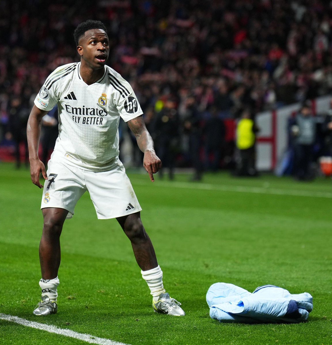 ÍDOLO <a href="/vinijr/">Vini Jr.</a> 😂😂😂😂