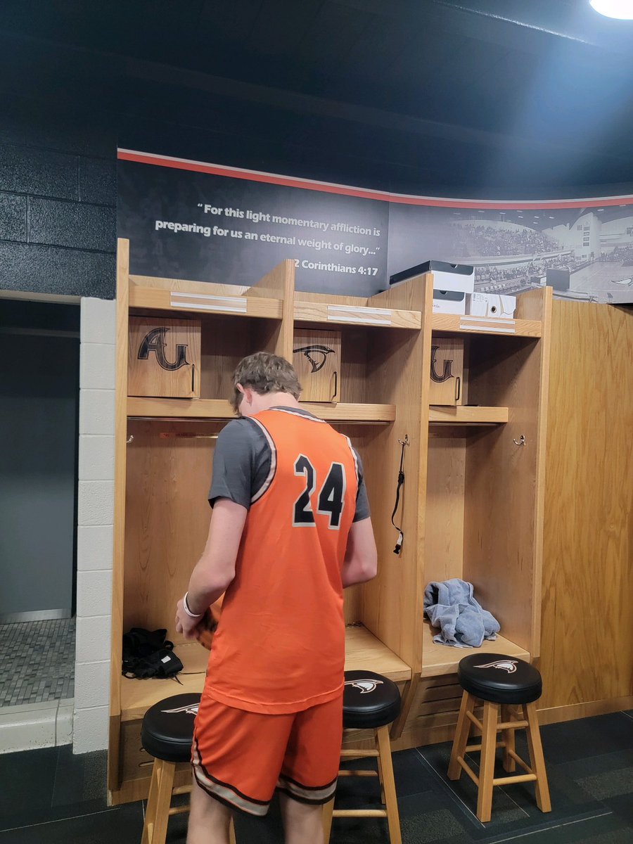 blaine ward (@bla11neward) on Twitter photo I am blessed to receive an offer from Anderson University to continue my basketball career! Thank you to Coach Collins for the opportunity!!! #notcommitted I am blessed to receive an offer from Anderson University to continue my basketball career! Thank you to Coach Collins for the opportunity!!! #notcommitted