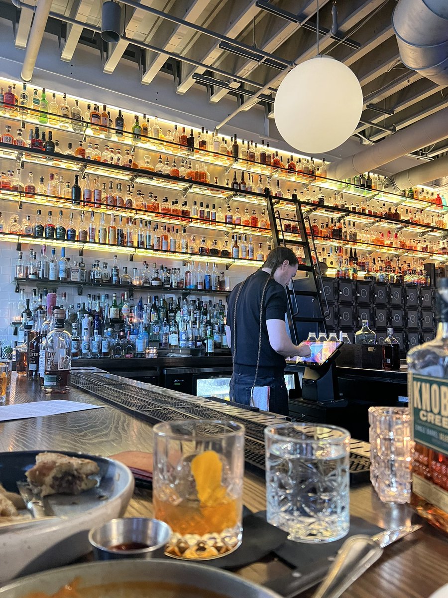 DRParchitect's tweet image. Doin’ a thing tonight…again. Been a month. Tooo long away for Gherties. One of the best in Nashville with great mixologists.