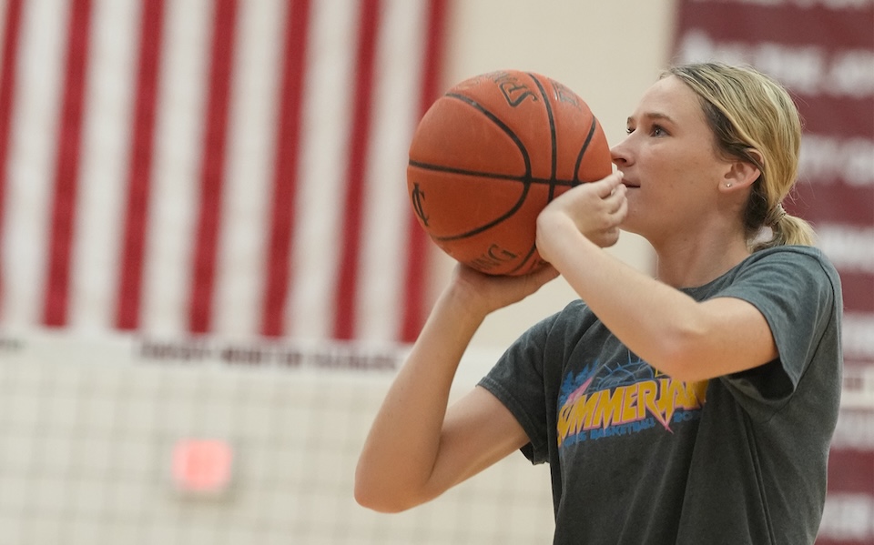 Girls Basketball Hub (@mngirlsbballhub) on Twitter photo Get live scoring and in-game stats updates from
<a href="/OehrleinTori/">Tori Oehrlein</a> & <a href="/CI_LadyRangers/">Lady Rangers Basketball</a> vs. Barnesville in 2A quarters on the MN Girls Basketball Hub
โ๏ธ: tinyurl.com/3crwxf8y
๐บ:<a href="/NSPNminnesota/">NSPN - Minnesota</a>
๐:
mngirlsbasketballhub.com/news_article/sโฆ
#MSHSL #MNHighSchoolSports Get live scoring and in-game stats updates from
<a href="/OehrleinTori/">Tori Oehrlein</a> & <a href="/CI_LadyRangers/">Lady Rangers Basketball</a> vs. Barnesville in 2A quarters on the MN Girls Basketball Hub
โ๏ธ: tinyurl.com/3crwxf8y
๐บ:<a href="/NSPNminnesota/">NSPN - Minnesota</a>
๐:
mngirlsbasketballhub.com/news_article/sโฆ
#MSHSL #MNHighSchoolSports