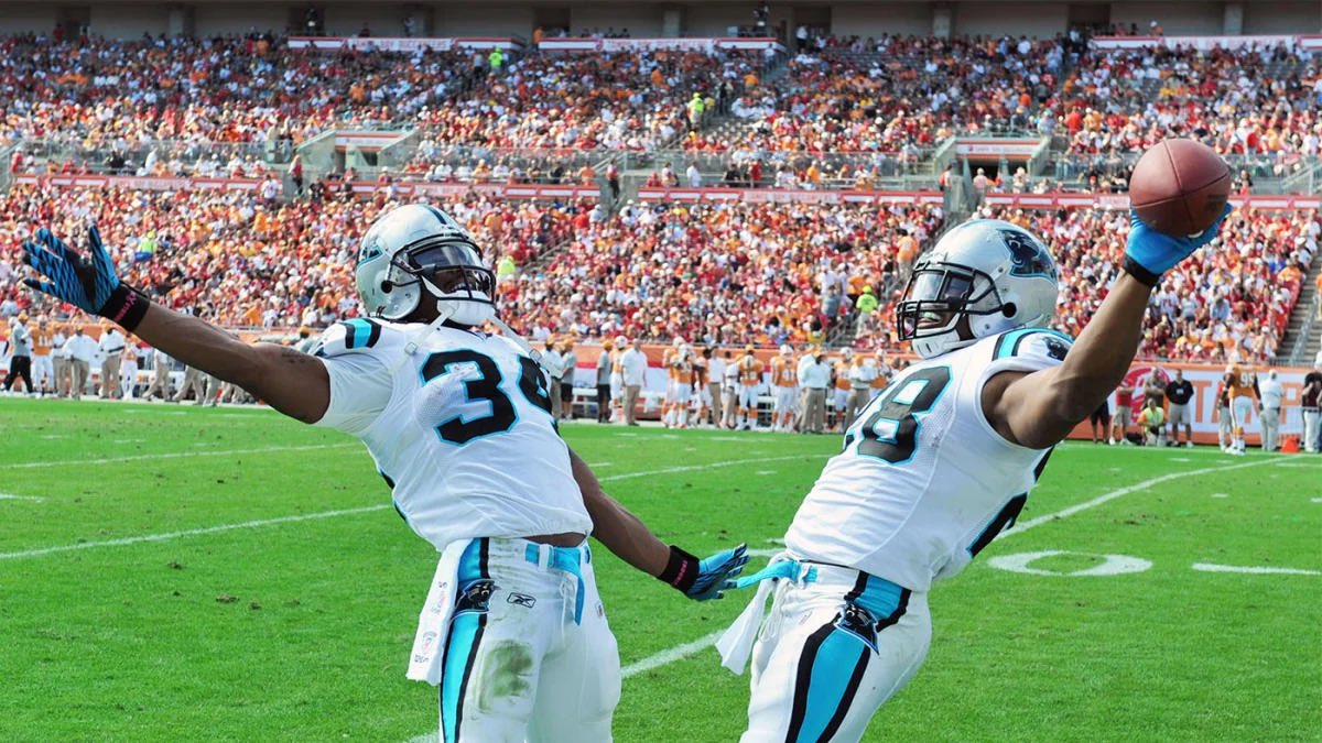 PraZe_Ghostz's tweet photo. @Panthers @Verizon Close enough, welcome back Double Trouble https://t.co/p1EEVRwvzU