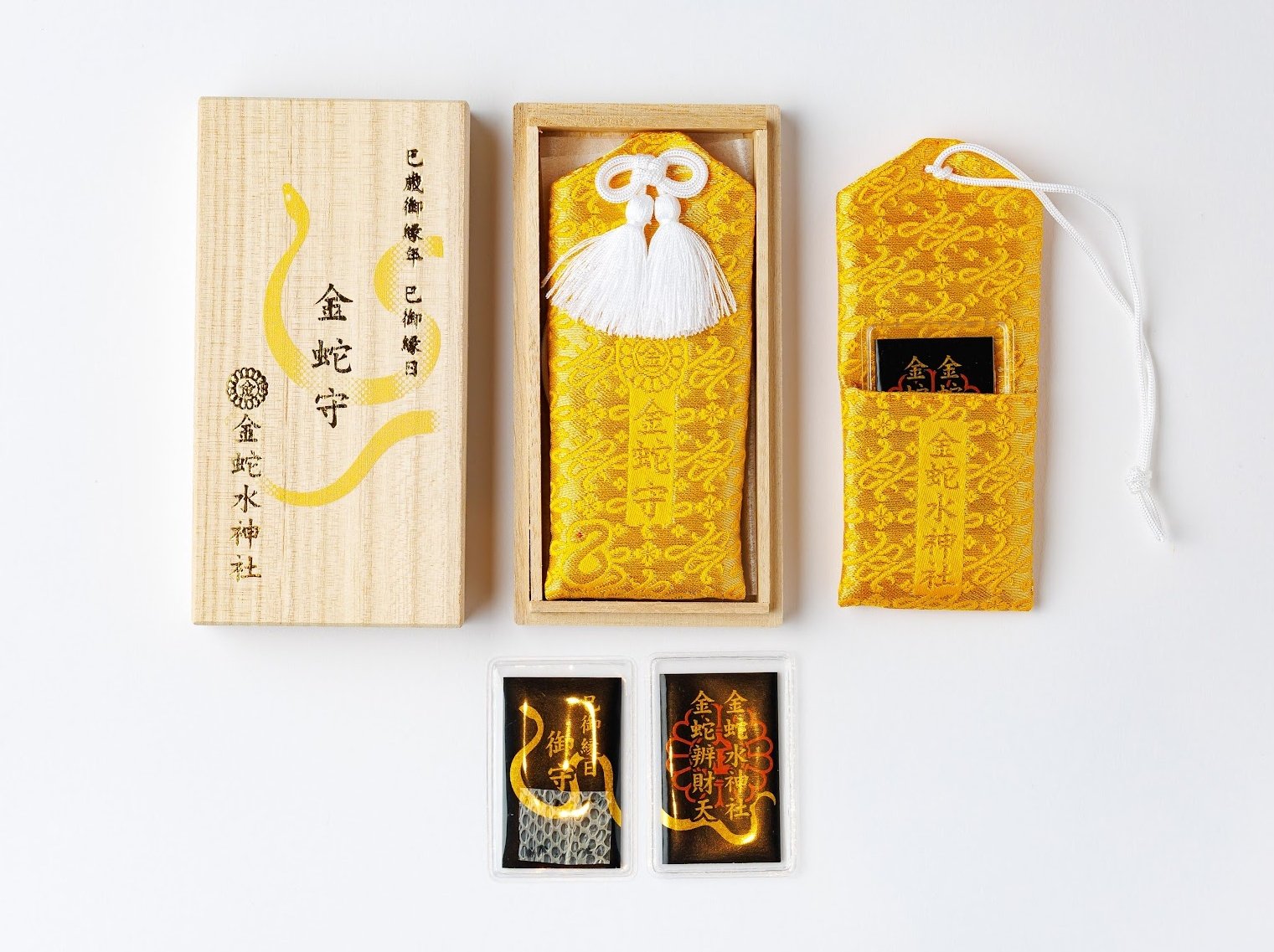 ★金持ちになるとす御符★新品 新商品】箔押しペーパーアイテムブランド「ROKKAKU」より、全面