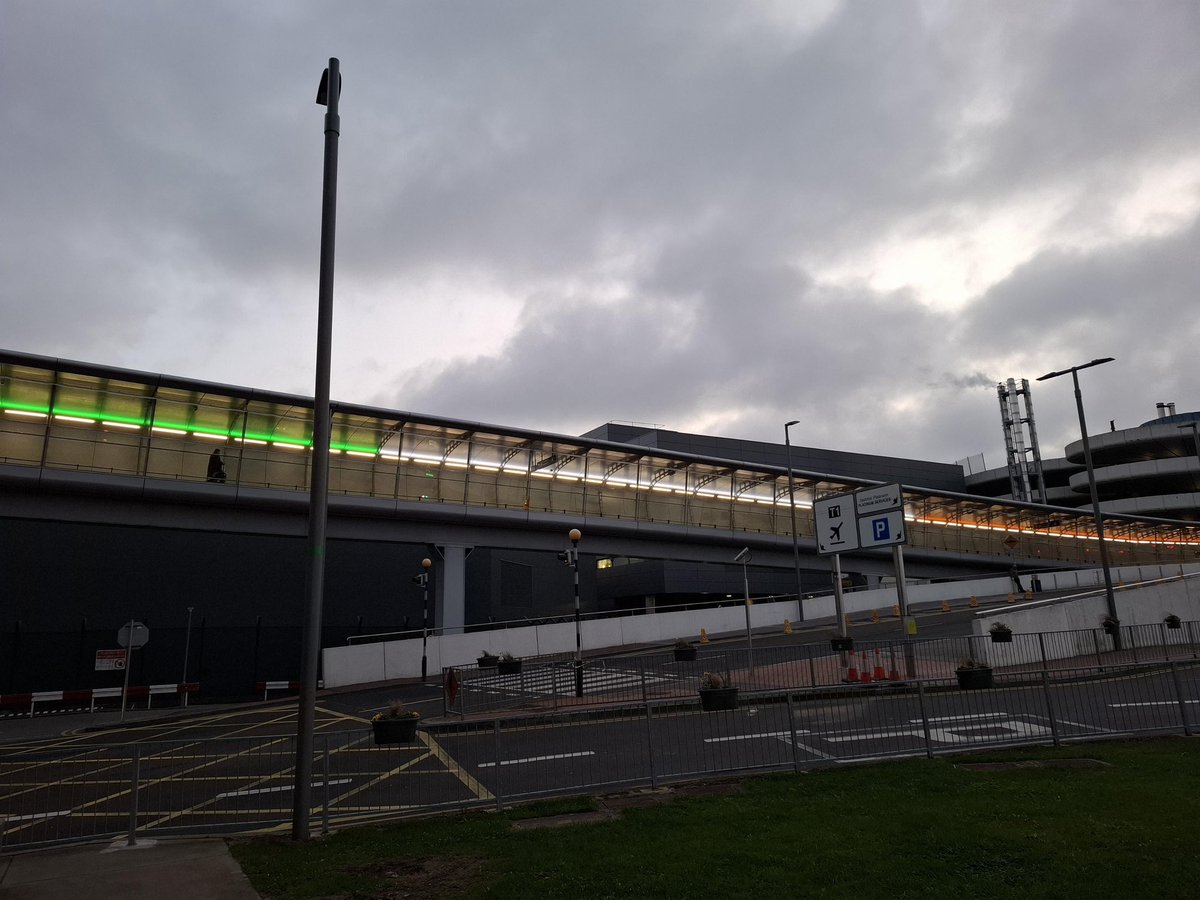 DublinAirport's tweet image. Dublin Airport is ready for St Patrick’s Day! ☘️ 

We can’t wait to welcome tens of thousands of tourists to Ireland over the coming day and a true Céad Míle Fáilte awaits with our buildings - both inside and out - lit up in green, white and orange! 

🟩⬜️🟧