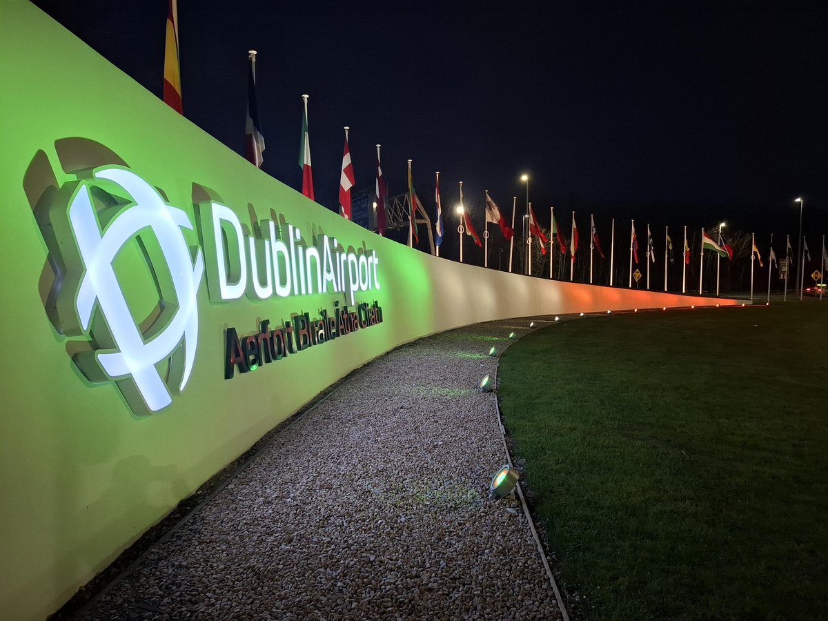 DublinAirport's tweet image. Dublin Airport is ready for St Patrick’s Day! ☘️ 

We can’t wait to welcome tens of thousands of tourists to Ireland over the coming day and a true Céad Míle Fáilte awaits with our buildings - both inside and out - lit up in green, white and orange! 

🟩⬜️🟧