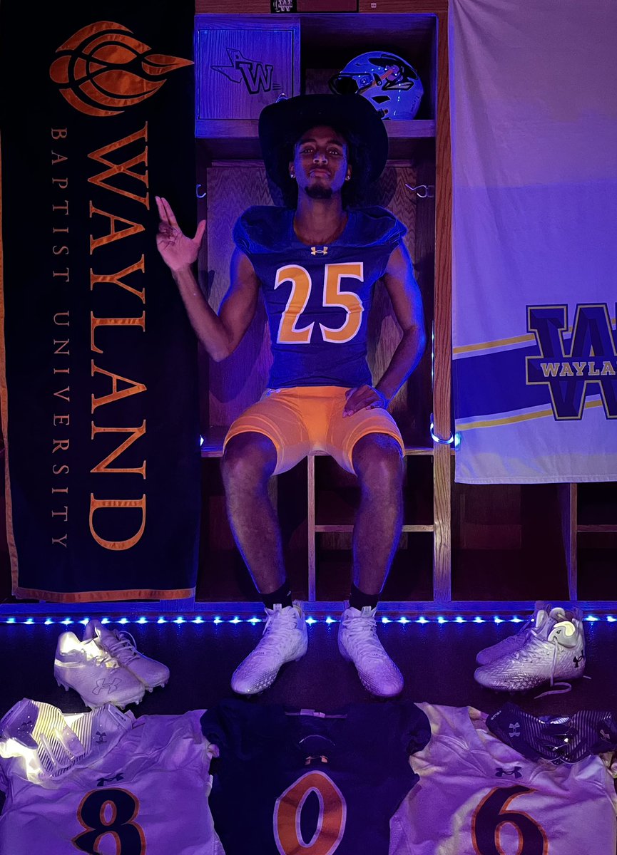 #AGTG 100% #committed 🔥🔥 <a href="/CoachWalser/">Thomas Walser MSSA</a> <a href="/Coach68Hinojos/">Marcos Hinojos</a> <a href="/EMitch_28/">Erick Mitchell II</a> <a href="/Zinn68/">Tyrone Green</a>