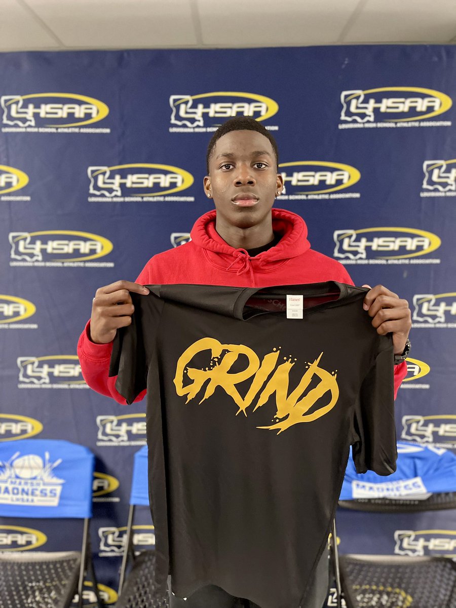 LBR_Basketball's tweet photo. 🏆 State Tournament Player of the Game

🏆 Travone Varner ‘25

🏆 Richwood

📝 The Grind Elite player of the game scored 28pts, 14rebs &amp; 3 steals as he lead Richwood to the state title game for the first time in ten years. #Grind @GE_THREADS https://t.co/sH5kOYvoz4