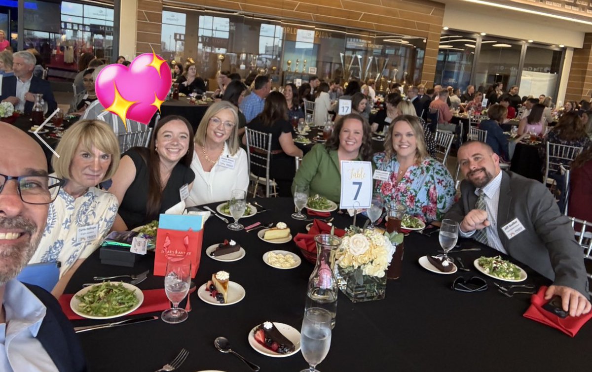Keiondra Simpson (@syncwithsimpson) on Twitter photo Blessed to work with one of the BEST in Frisco ISD! #TeacherOfTheYear <a href="/BrightAcadFISD/">Frisco Bright Academy- IB PYP School</a> <a href="/misswilson_1st/">Lauren Wilson</a> <a href="/C_E_Dellinger/">CarrieDellinger</a> <a href="/waldripm/">Mike Waldrip</a> Blessed to work with one of the BEST in Frisco ISD! #TeacherOfTheYear <a href="/BrightAcadFISD/">Frisco Bright Academy- IB PYP School</a> <a href="/misswilson_1st/">Lauren Wilson</a> <a href="/C_E_Dellinger/">CarrieDellinger</a> <a href="/waldripm/">Mike Waldrip</a>