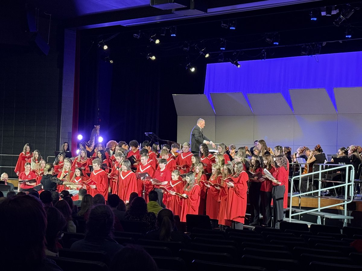 Deerfield High School tweet media