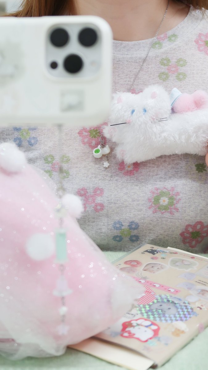 여름정원 tweet media