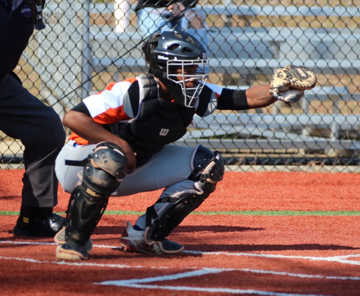 BibbAthletics's tweet image. The boys from @NEHSRaiders and @CHSMaconATH took advantage of some real baseball weather with a doubleheader this afternoon!