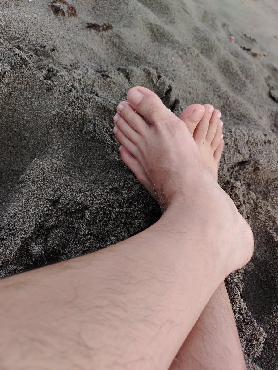 MasterSole028's tweet photo. @ManlyFeetClub https://t.co/rXbx7T0Fd2