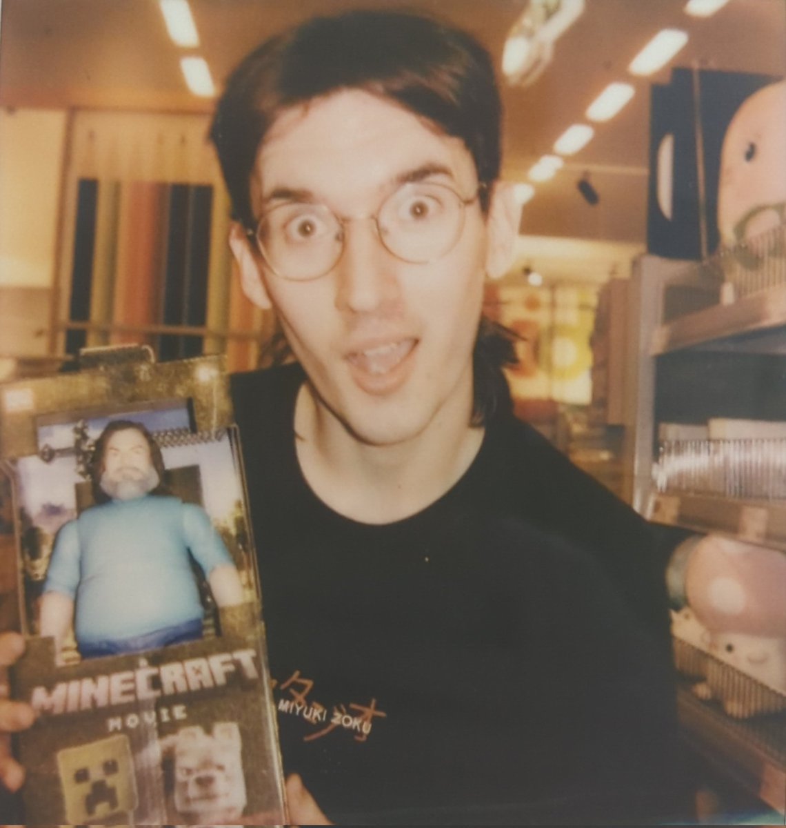 are__ch's tweet photo. Holy fucking shit https://t.co/HXwxmzcT2m