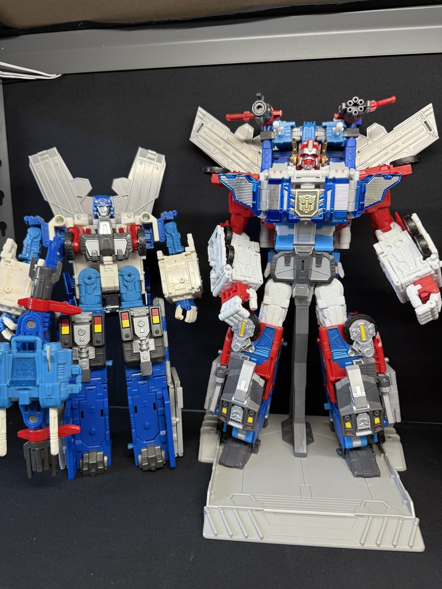 displacedzebra's tweet photo. Rid 2001 Comparisons with Haslab #haslabOmegaPrime https://t.co/r2gtPJhM5J