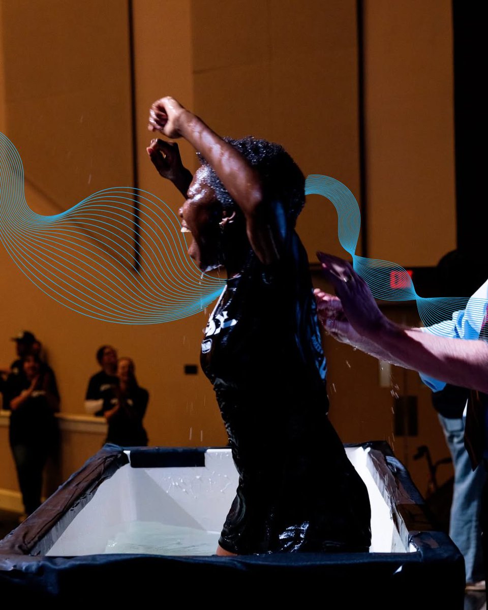 LibertyCNetwork's tweet image. Raised to Life 🌊 Baptisms are happening across our church network! Each one is a powerful step of faith and new life in Christ. Share your story—we’d love to celebrate with you! 📸 @thomasroad @tbcjax @iamthrivechurch