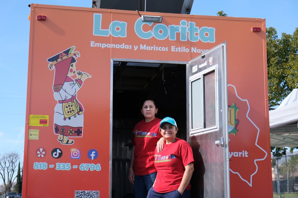 ICONCDC's tweet photo. Maria’s journey from a young worker to a business owner is a powerful reminder of how hard work, determination, and the right support can turn dreams into reality. Thanks to ICON CDC, Maria is one step closer to opening her own restaurant! https://t.co/DRTsYxrmkP