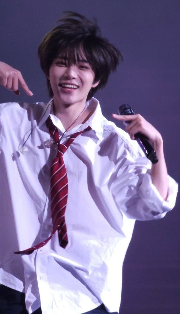 simplylin09's tweet image. HAPPY BIRTHDAY GYUUU🧸🎂🎉

SPRING STARTS WITH BEOMGYU
#OurAlkongBeomgyuDay
#겨울끝찾아온따스한봄범규
#光り輝く春の王子ボムギュの誕生日