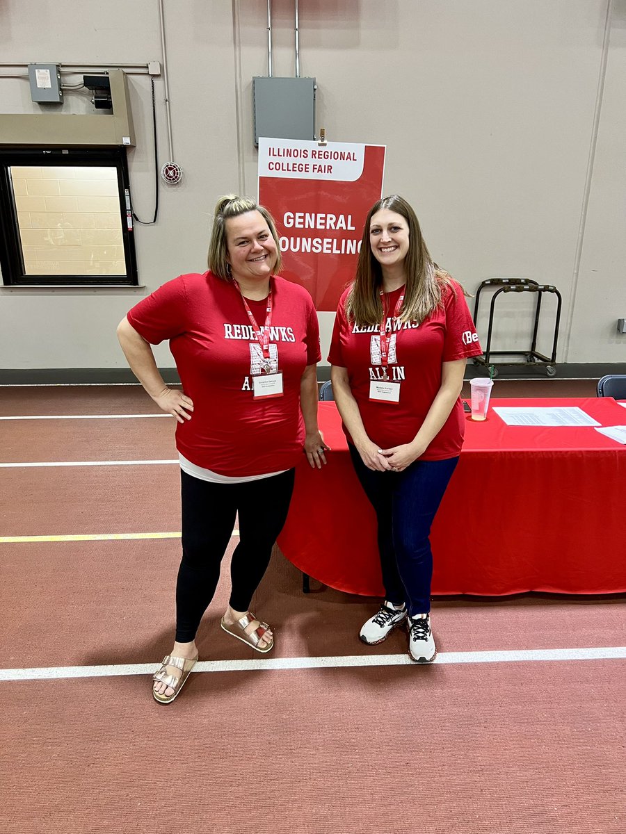 Proud to represent Naperville 203 at the North Central College Illinois Regional College Fair!! It was great to see so many of our awesome Naperville 203 students at the fair!! #Elevate203