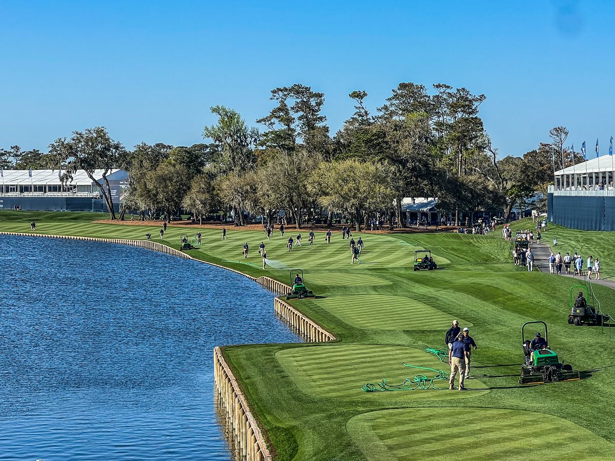 Hats off to my good friend Chris Langley and his team in the shop at <a href="/TPCSawgrass/">TPC Sawgrass</a>. Quality of cut is absolutely dialed in for the #playerschampionship! 

<a href="/BernhardCompany/">Bernhard and Company</a> 
<a href="/BeardEquipGolf/">Beard Equipment Golf</a>