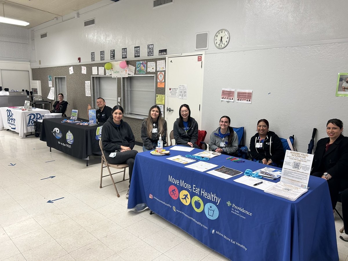 Dr. Carlos (@drcarloslhcsd) on Twitter photo #LHCSD- Ladera Palma Open House. Great turnout and student work everywhere. Thank. <a href="/LHSchools/">La Habra Schools</a> <a href="/LaderaPalmaPTA/">Ladera Palma PTA</a> #LHCSD- Ladera Palma Open House. Great turnout and student work everywhere. Thank. <a href="/LHSchools/">La Habra Schools</a> <a href="/LaderaPalmaPTA/">Ladera Palma PTA</a>