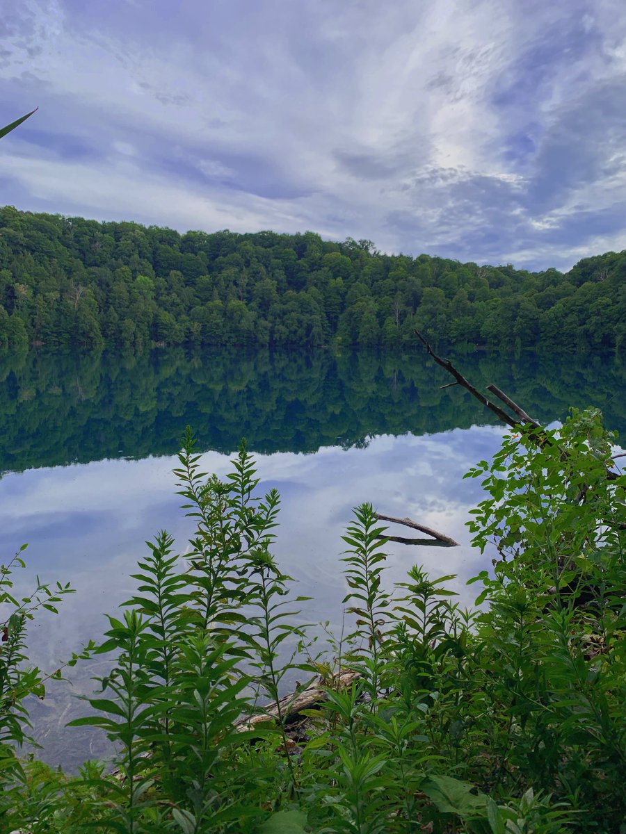 slabdaddyWx's tweet image. green lakes state park // NY