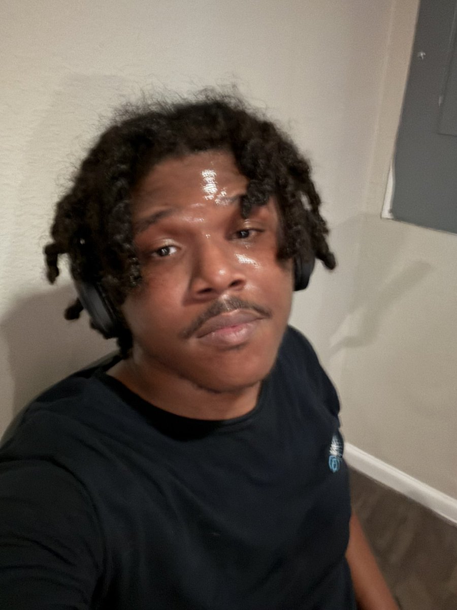 MortyDaGoat's tweet photo. Why in the fuck did I listen to @TheGohaanz #GetYoAssInTheGym #fatboychronicles https://t.co/r1sx88fHaA