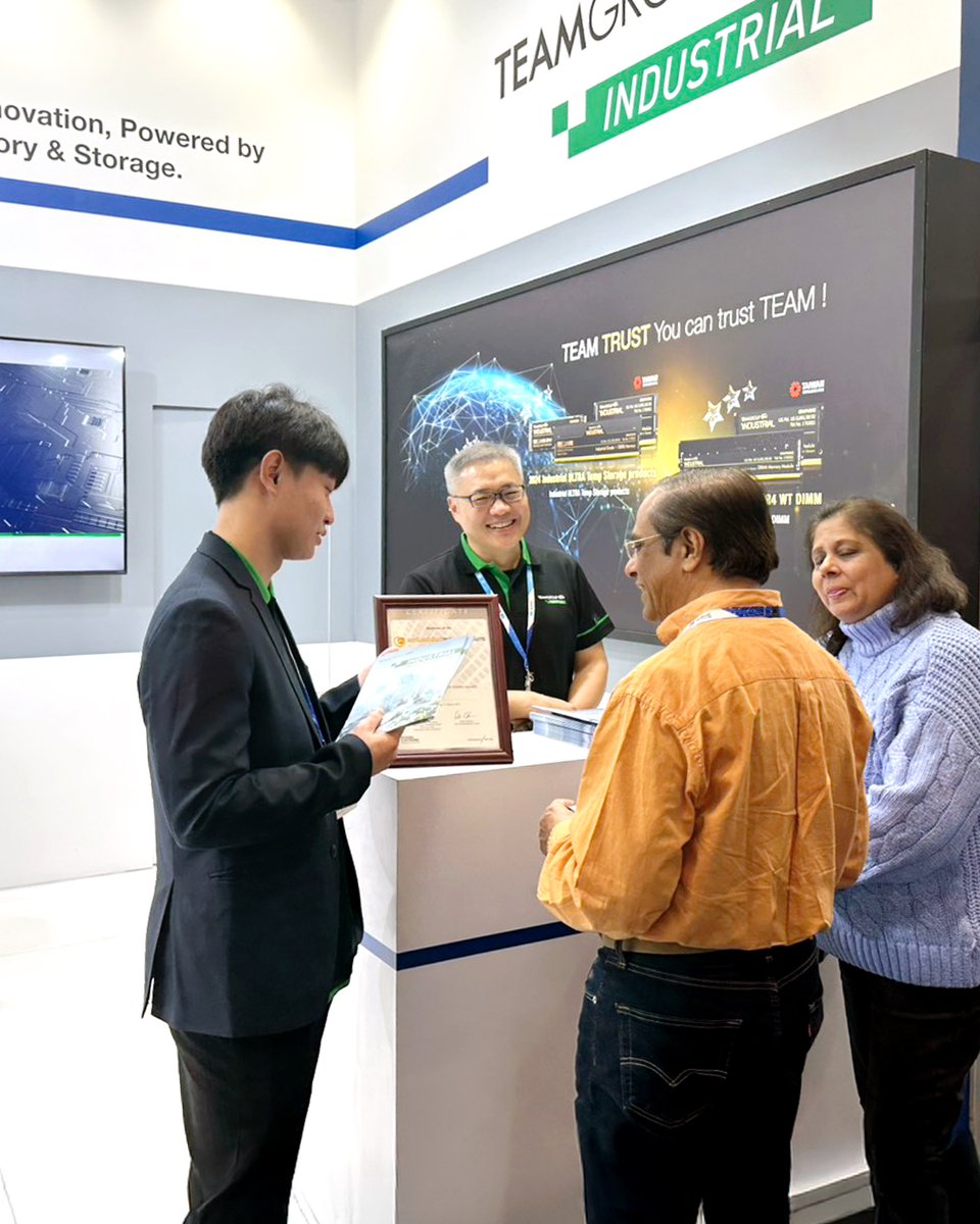 teamgroupinc's tweet image. Embedded World 2025 is now on its second day in Germany, and TEAMGROUP showcased its latest industrial-grade storage technologies at Embedded World 2025. 🎉🚀

Get ready for more cutting-edge industrial solutions from TEAMGROUP.
#TEAMGROUP #EmbeddedWorld2025 #IndustrialSolutions