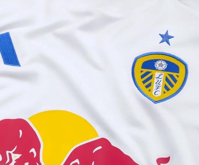 WallArt1885's tweet photo. Sadly not the treble they hoped for but ⁦@LUFC⁩ are producing a limited edition replica home shirt to commemorate finally beating Millwall this season. #wellneverplayyouagain #seeyounextseason https://t.co/1N0Egx09Vj