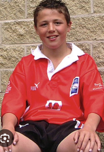 9_Moley's tweet photo. WHO AM I?
I went on to become one of the NRL's biggest names, winning a GF and playing for my country. https://t.co/RJ04P5cSpP