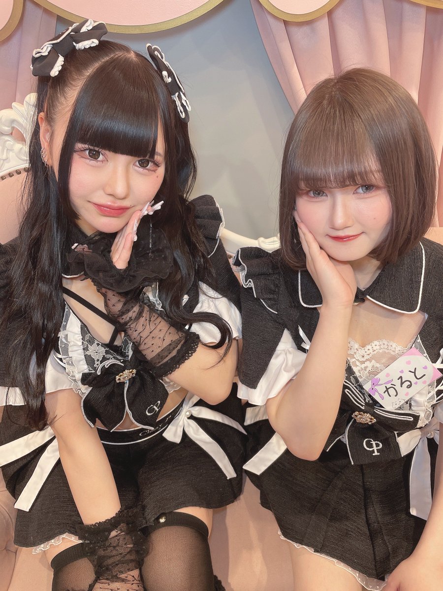 cp_akb's tweet photo. このイベントサイコロ🎲で
対象のお客様決めているので。
安心安全平等イベントとなっております。
安心してご来城くださいませ🏰
🎲あくびちゃん@alco_akubi
🎲かるとちゃん@cp_karuto
#かわいい #コンカフェ #秋葉原
#コンカフェ秋葉原 #マーメイドグループ
#ClassyPrincess https://t.co/fiscpDElhS