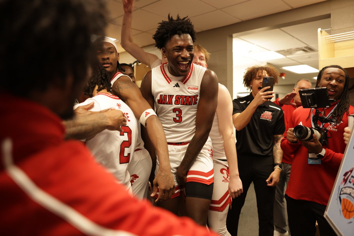 One Down ✅

#StayCocky 🐔 | #FearTheBeak 👌