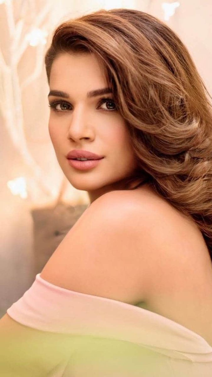 FunPlanet365's tweet image. #CelebsCombo #RitikaSingh
Naina Singh
 Lovely Singh 
Rashi Singh
Beautiful Ladies
#StarContent