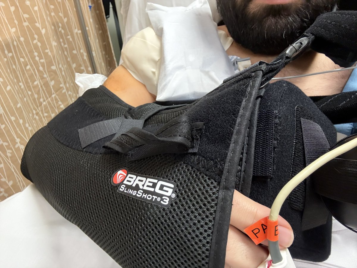 Still high &amp; happy after my shoulder surgery 🥰

Here’s a giveaway, will chose winners when I wake up &amp; not high 🤣

1 blue tick for a year prize
3 $50 prizes

Follow, rt &amp; drop your sol addy

<a href="/TeTheGamer/">Te’ 𓃵</a> said he’d add to this

DMs asking to be picked will get you DQ’d/blocked